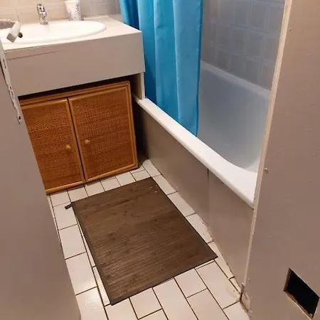 T2 Alhambra Avec Piscine A 800 M Richelieu Et 300m Ile Des Loisirs *