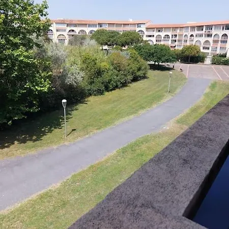 T2 Alhambra Avec Piscine A 800 M Richelieu Et 300m Ile Des Loisirs אגדה