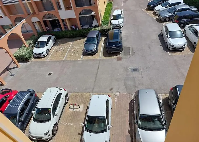 T2 Alhambra Avec Piscine A 800 M Richelieu Et 300m Ile Des Loisirs Apartamento